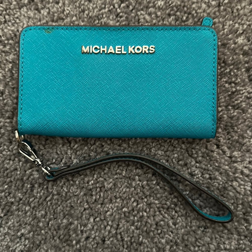 Michael Kors phone wallet